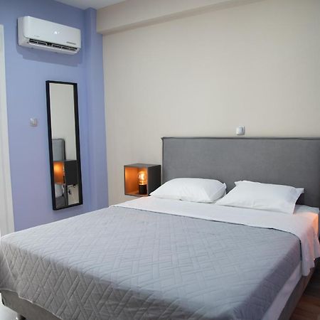 Modern Apartment Downtown Athena Bagian luar foto