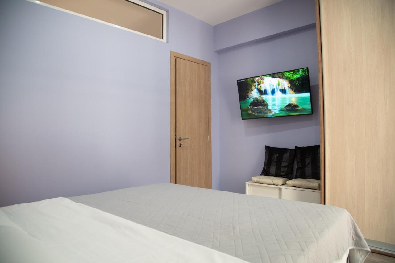 Modern Apartment Downtown Athena Bagian luar foto
