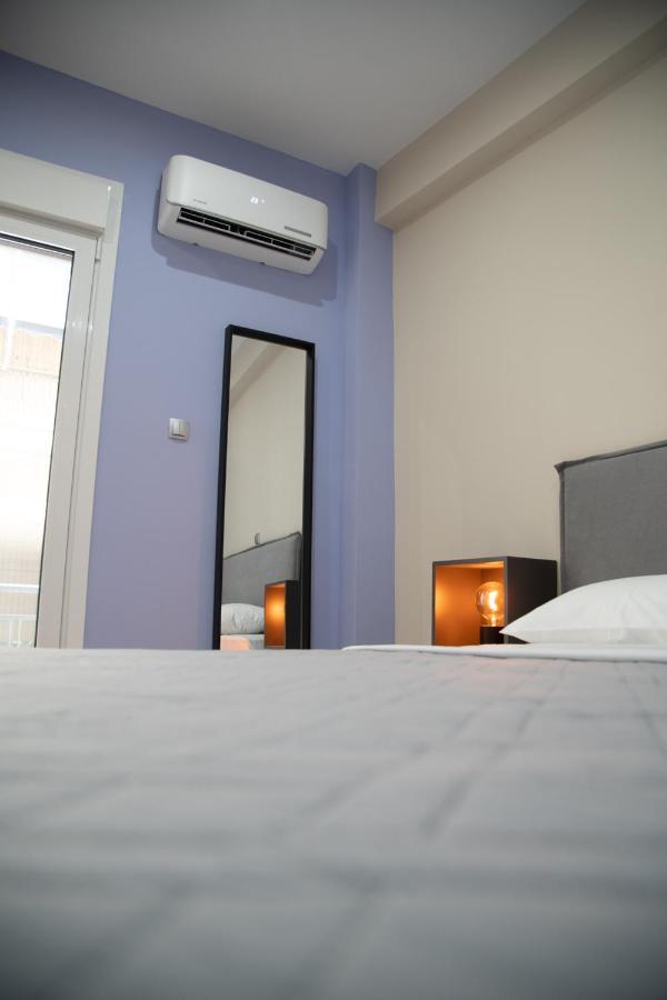 Modern Apartment Downtown Athena Bagian luar foto